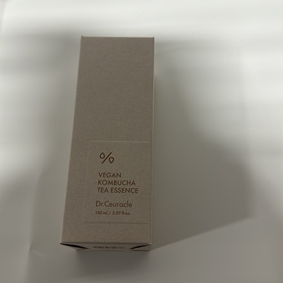 Dr. Ceuracle Vegan Kombucha Tea Essence 150ml All In One Serum Korean Skin Care - Picture 2 of 6